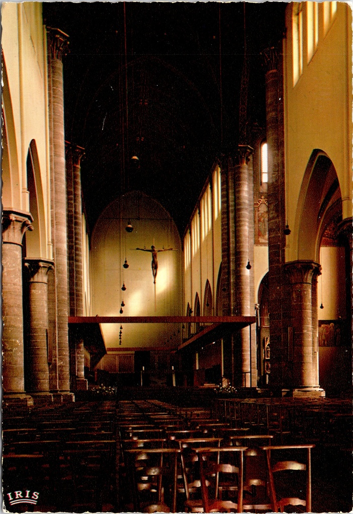 Anhée - "ABBAYE DE MAREDSOUS - L'Eglise" - Interieur van de kerk van de Abdij – achterzijde van de originele postkaart
