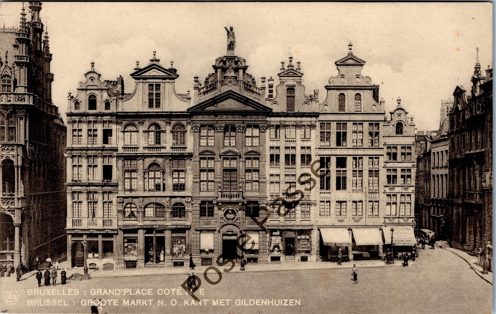 [Brussel0634] Brussel - "Grand'Place Côté N.E." - Grote Markt noordoostzijde met gildenhuizen Le Pignon en Maison des Tailleurs