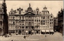 Brussel - "Grand'Place Côté N.E." - Grote Markt noordoostzijde met gildenhuizen Le Pignon en Maison des Tailleurs