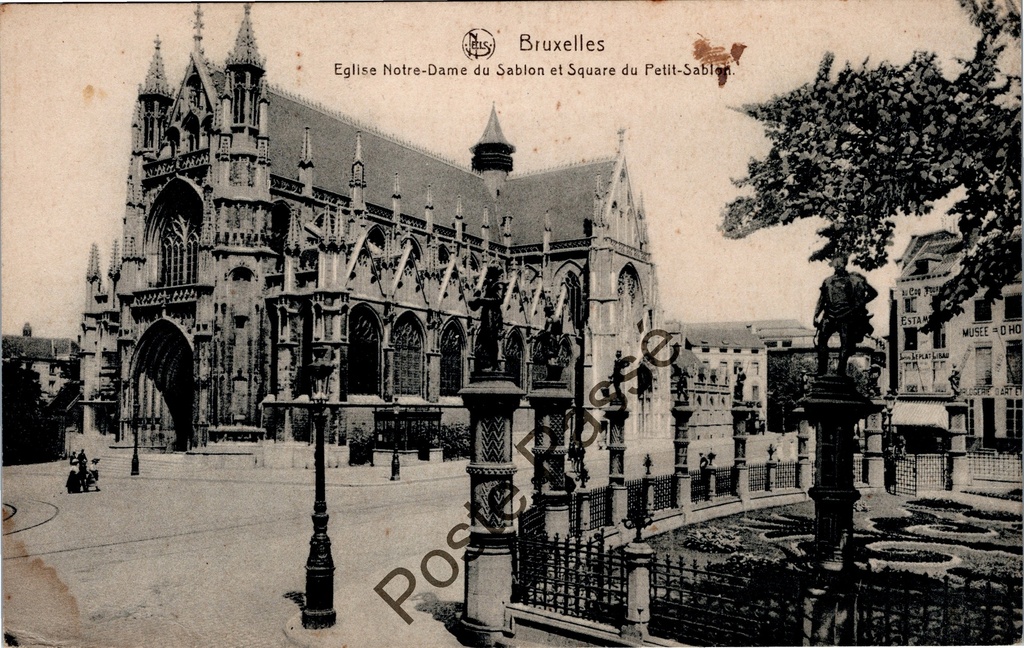 [Brussel0116] Brussels - "Eglise Notre-Dame du Sablon et Square du Petit-Sablon" - Church of Our Lady of the Sablon and Square du Petit-Sablon
