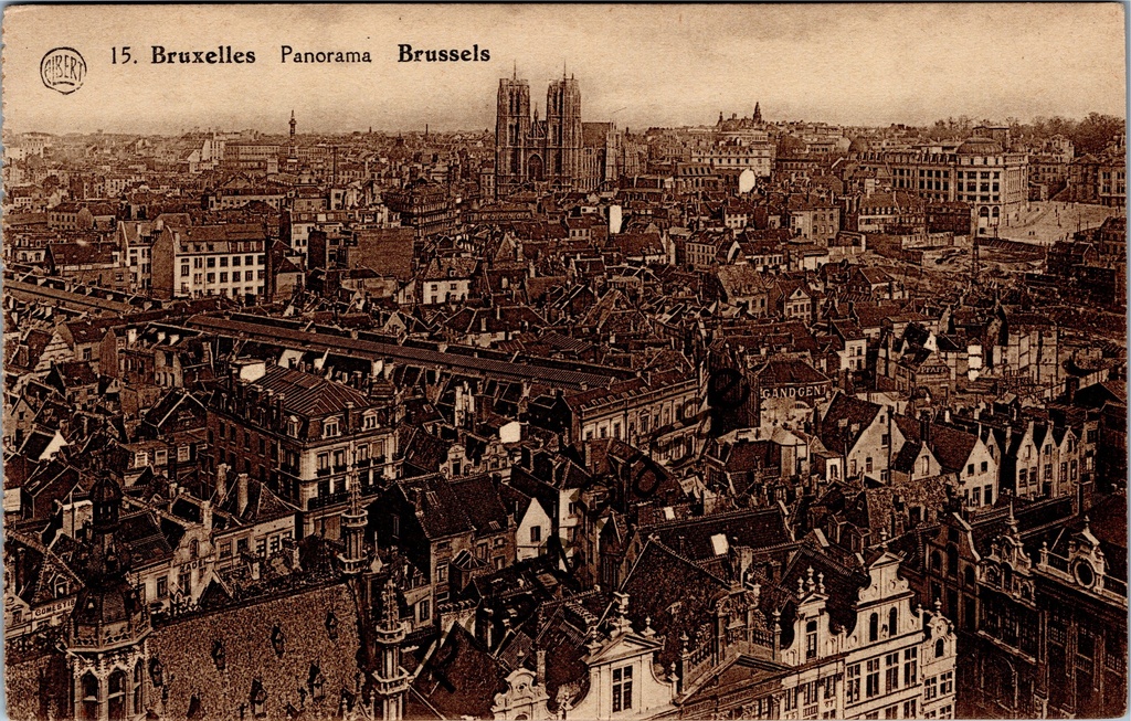 [Brussel0170] Bruxelles - "Panorama" - Paysage urbain avec cathédrale