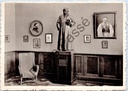 Drongen - "St JOZEF KAPEL - Museum" - Intérieur du musée avec statue et portraits