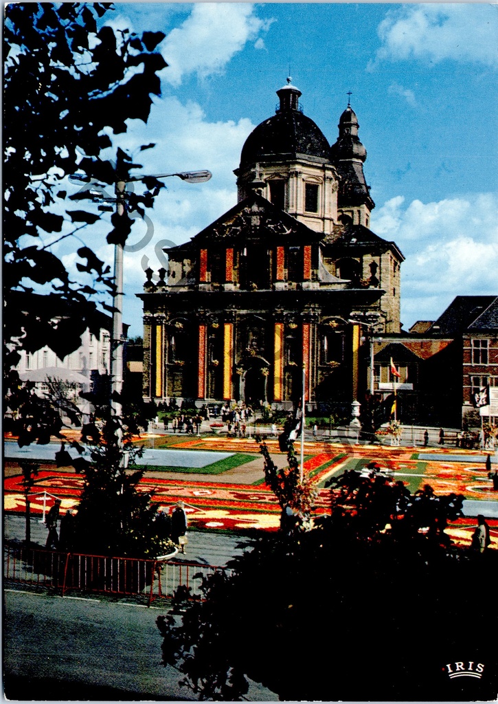 Gent - "St-Pietersabdij, GENT" - Sint-Pietersabdij met bloementapijt