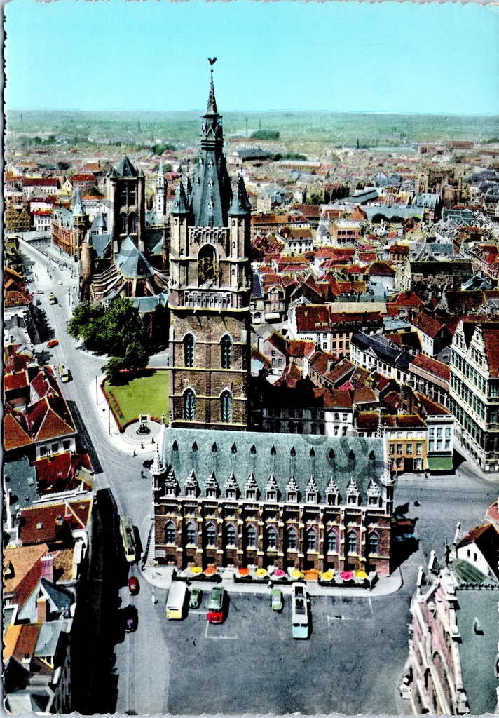 Gent - "Het Belfort met Panorama" - Luchtfoto van het Belfort met stadspanorama