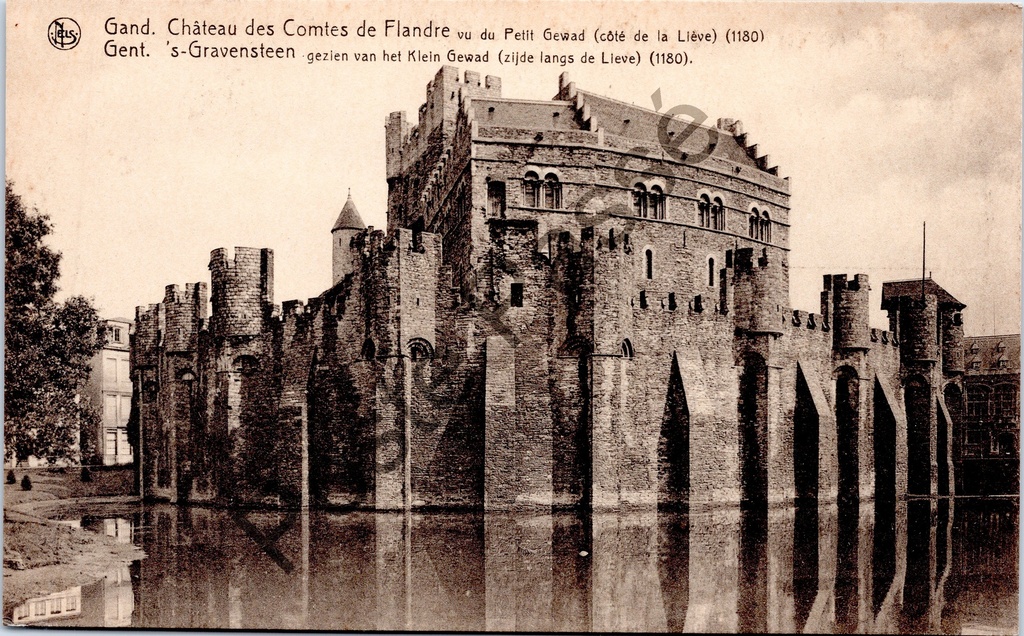 [Gent0514] Gand - "Château des Comtes de Flandre / 's-Gravensteen" - Le Château des Comtes vu du Klein Gewad le long de la Lieve