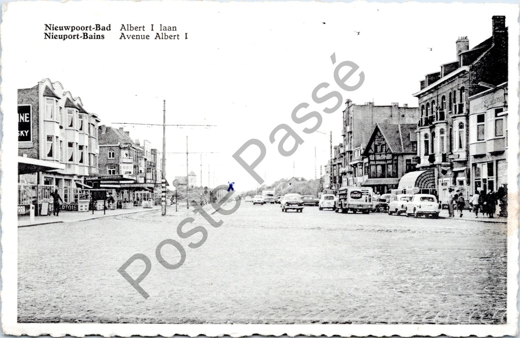 Nieuwpoort - "Albert I laan" - Zicht op de Albert I laan in Nieuwpoort-Bad