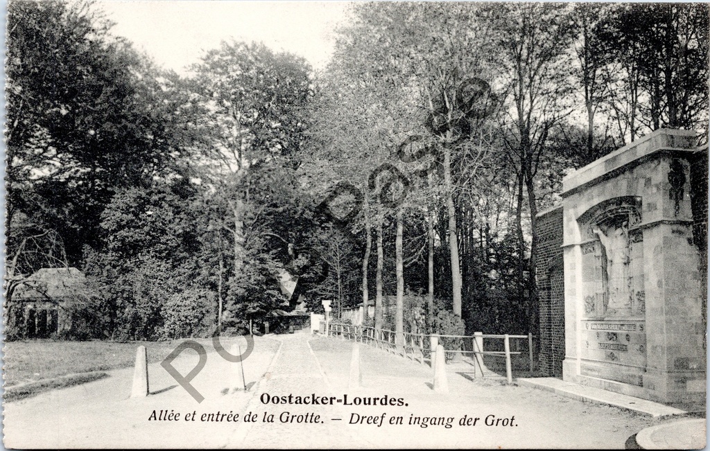 Oostakker - "Oostacker-Lourdes. Allée et entrée de la Grotte. — Dreef en ingang der Grot." - Dreef en ingang van de Grot van Oostakker-Lourdes