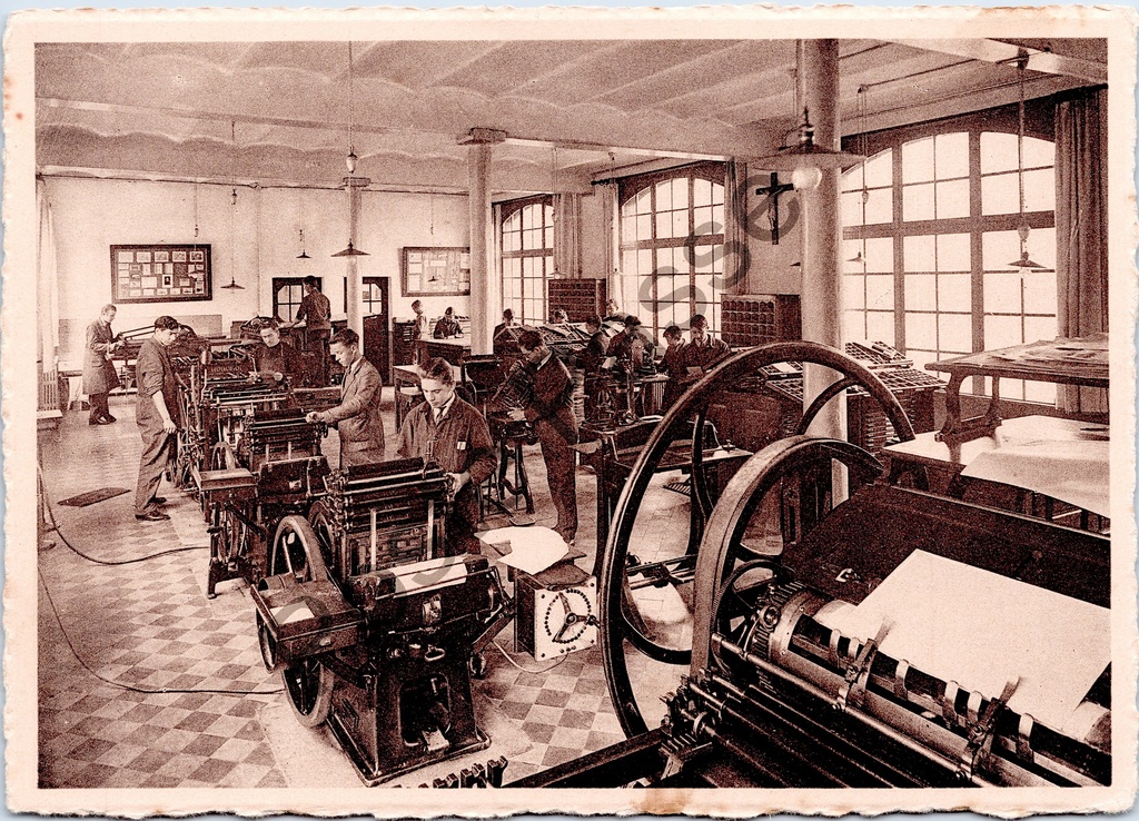 Oostakker - "Vakschool : Drukkerij" - Drukkerijklas van het instituut der Broeders van O.-L.-V. van Lourdes