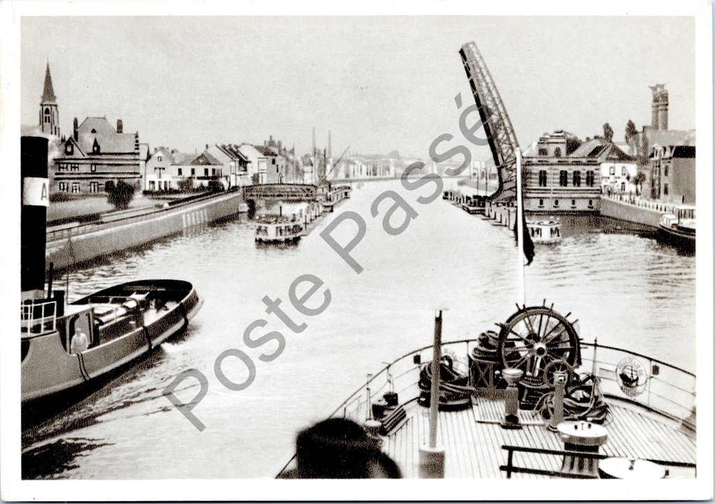 [Oostakker0146] Zelzate - "1970 - Zelzate" - View of Ghent-Terneuzen canal with drawbridge and ships