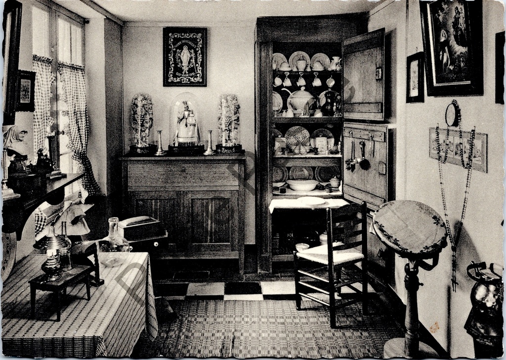 [sint amansdsbreg0178] Sint-Amandsberg - "Groot Begijnhof. St-Amandsberg (bij Gent). Museum - Begijntjeskamer." - Interieur begijntjeskamer in het museum van het Groot Begijnhof