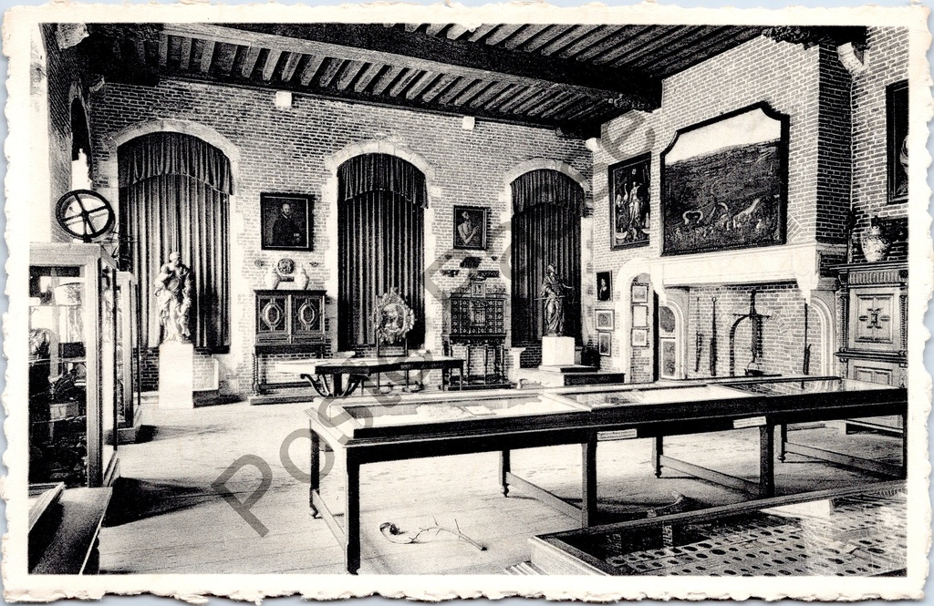 [Oudenaarde0262] Oudenaarde - "Stadhuis. Museum." - Interieur van het Stadsmuseum