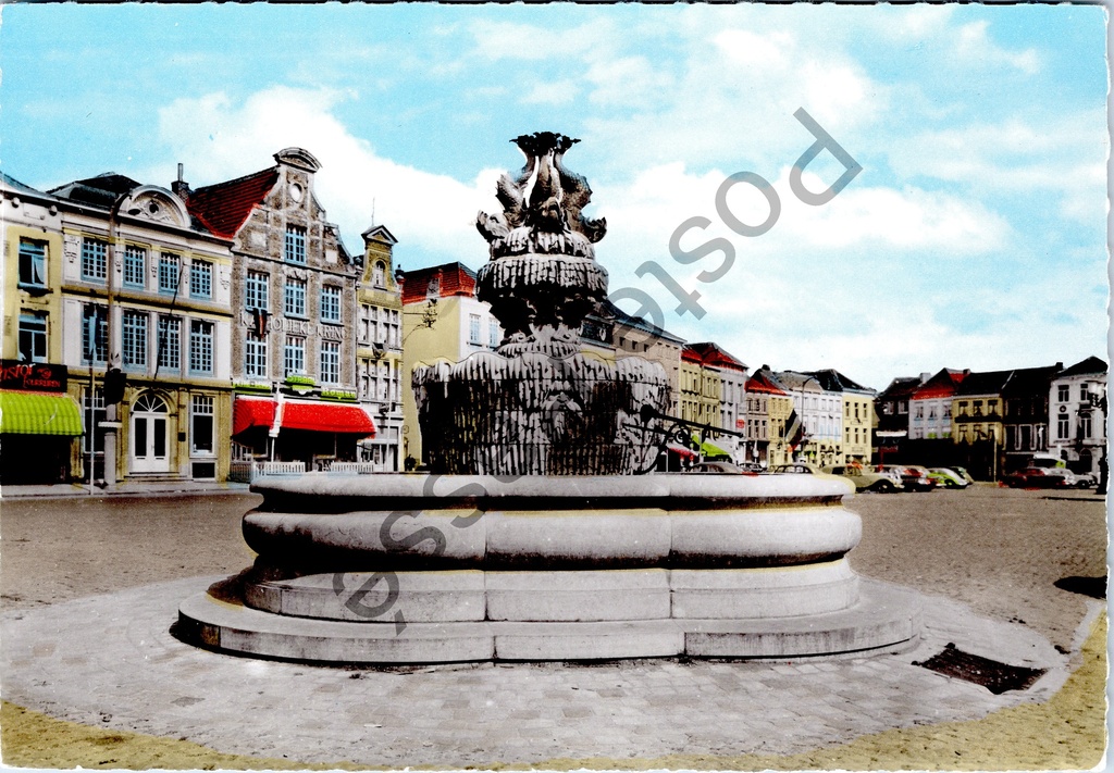 Oudenaarde - "Royal fountain and Grand Place" - Royal fountain on the Grand Place