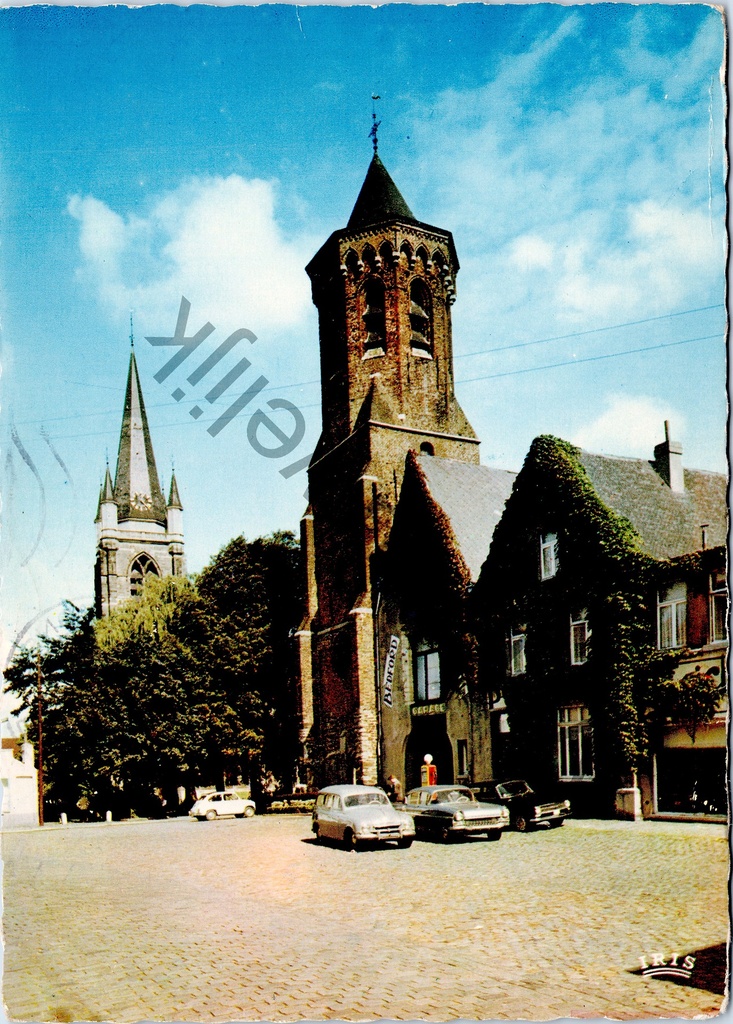 [Ronse0178] Ronse - "Vieille tour de l'église Saint-Martin et tour de l'église Saint-Hermès" - Vue de la vieille tour de l'église Saint-Martin et de la tour de l'église Saint-Hermès