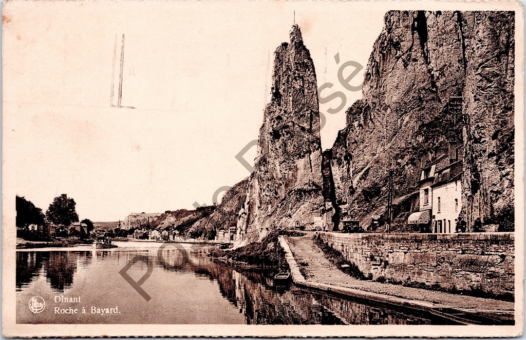 Dinant - "Roche à Bayard" - Rocher Bayard langs de Maas
