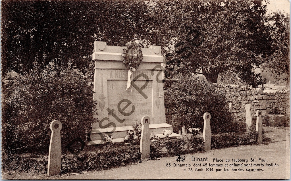Dinant - "Place du faubourg St. Paul" - Gedenkteken voor de gefusilleerden van 1914