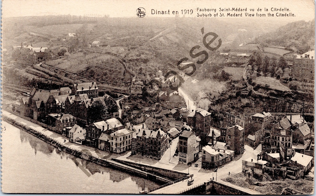 Dinant - "Faubourg Saint-Médard vu de la Citadelle" - Vue aérienne du quartier Saint-Médard depuis la Citadelle