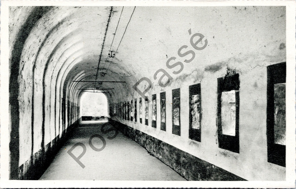Dinant - "La Grande Galerie militaire" - Grande Galerie militaire de la Citadelle de Dinant