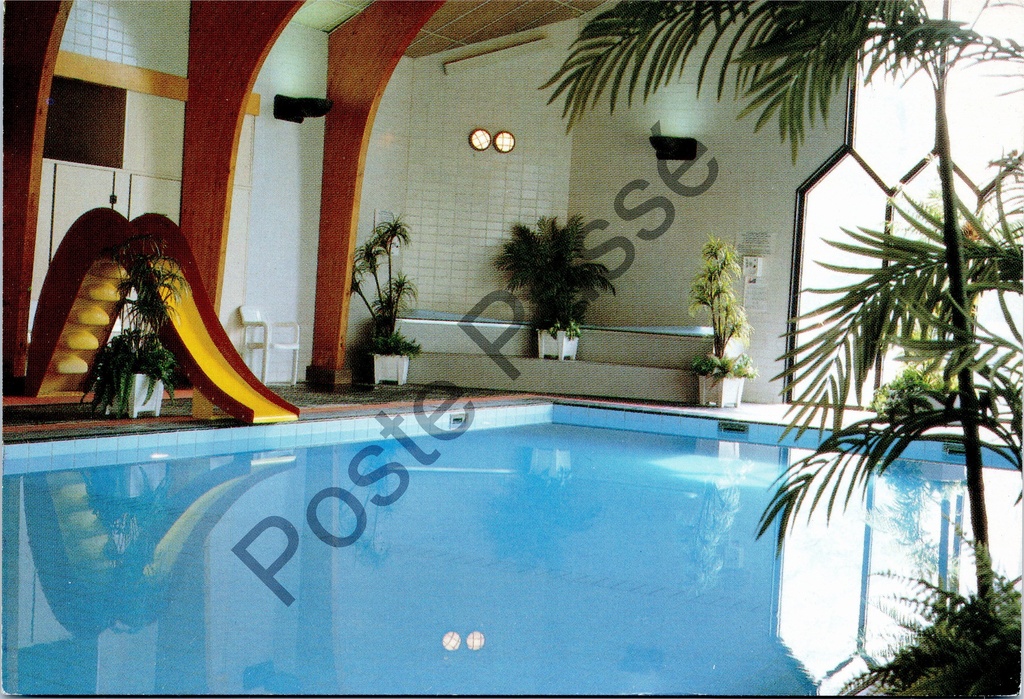 [Deinze1 (31)] Deinze - "Sint-Vincentiuskliniek - Röntgenafdeling" - Pool of the Sint-Vincentius hospital