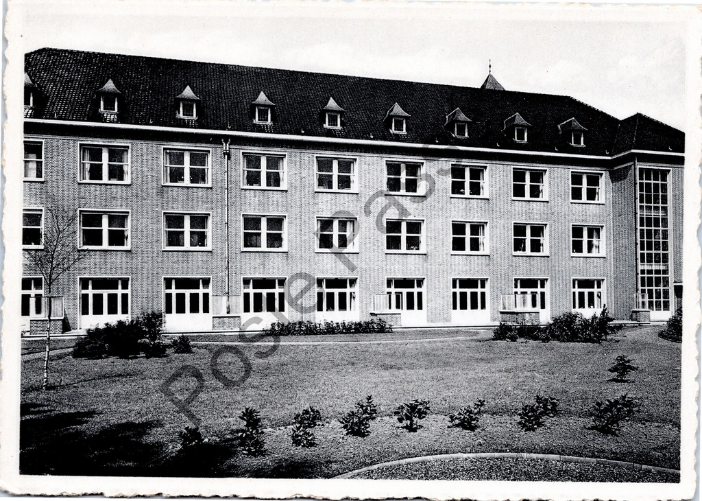 [Deinze1 (11)] Nevele - "Nevele" - School building or institute
