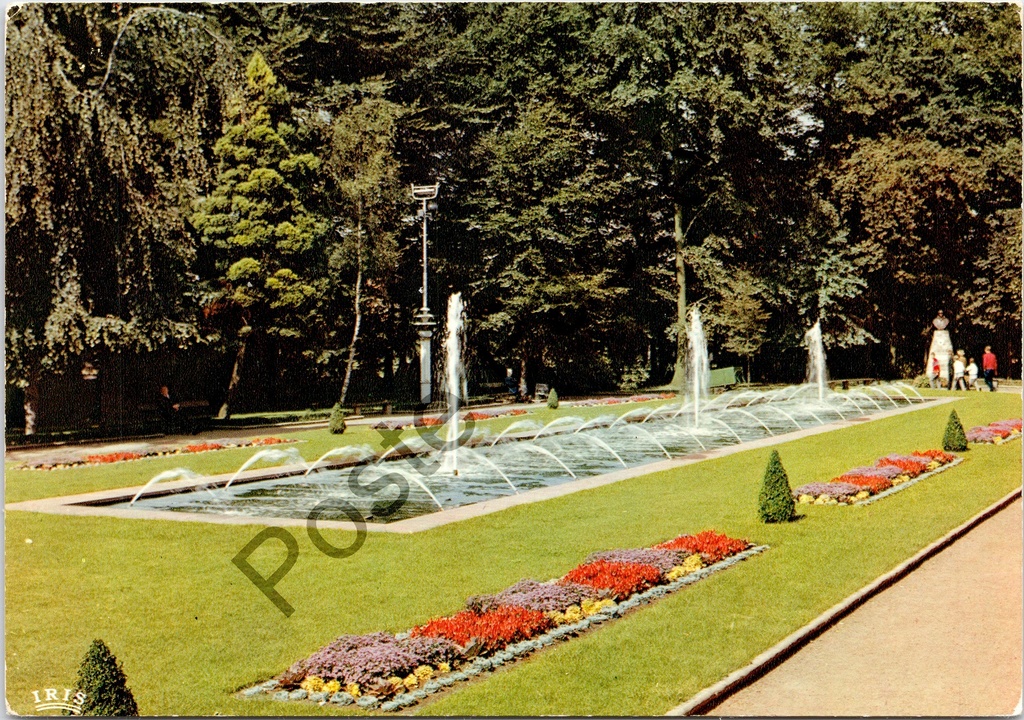 [Sint-Niklaas0238.jpg] Sint-Niklaas - "Park-Fontein" - Fontein in het stadspark