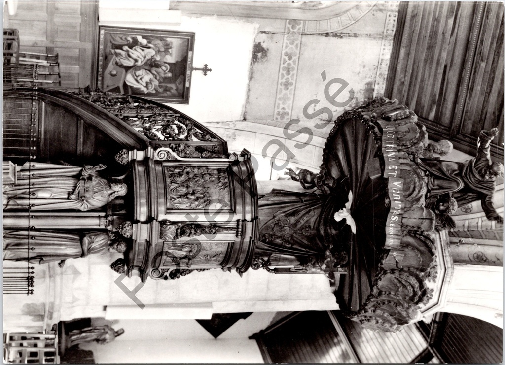 [Lebbeke0398.jpg] Wieze - "Binnenzicht kerk - Preekstoel" - Interieur kerk met preekstoel