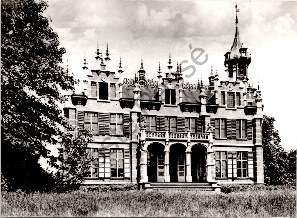 [Lebbeke0404.jpg] Wieze - "Historisch kasteel" - Historisch kasteel van Wieze