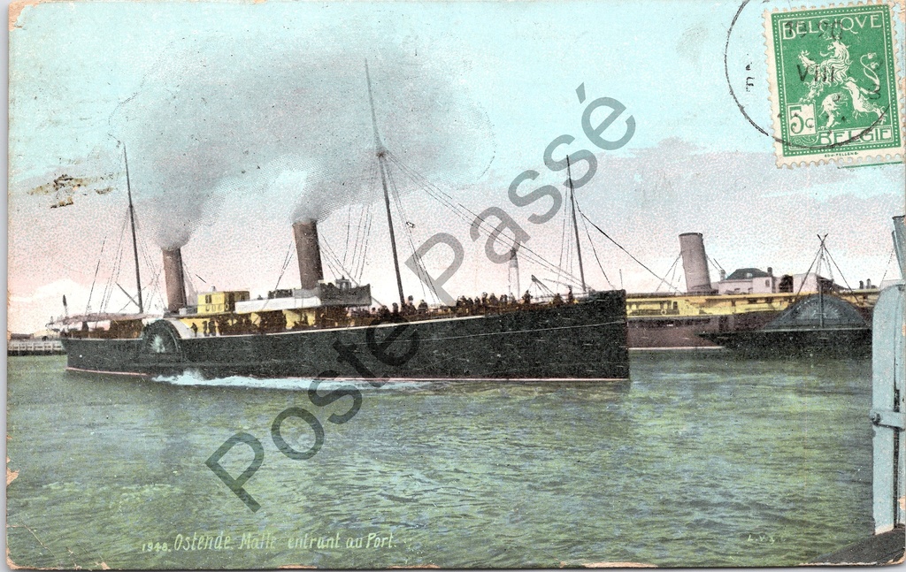 Oostende - "Malle entrant au Port" - Mailboot binnenvarend in de haven