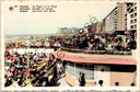 Oostende - "La Digue et la Plage" - Zeedijk en strand met menigte