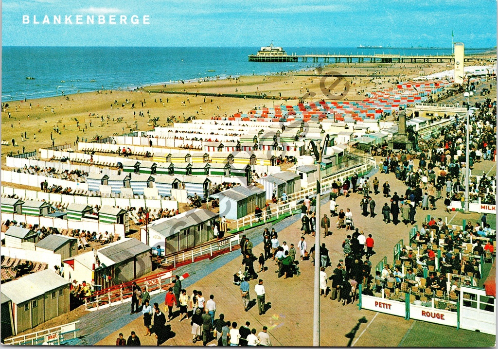 [Blankenberge0506.jpg] Blankenberge - "Strand en Zeedijk" - Strand en promenade met strandcabines en pier