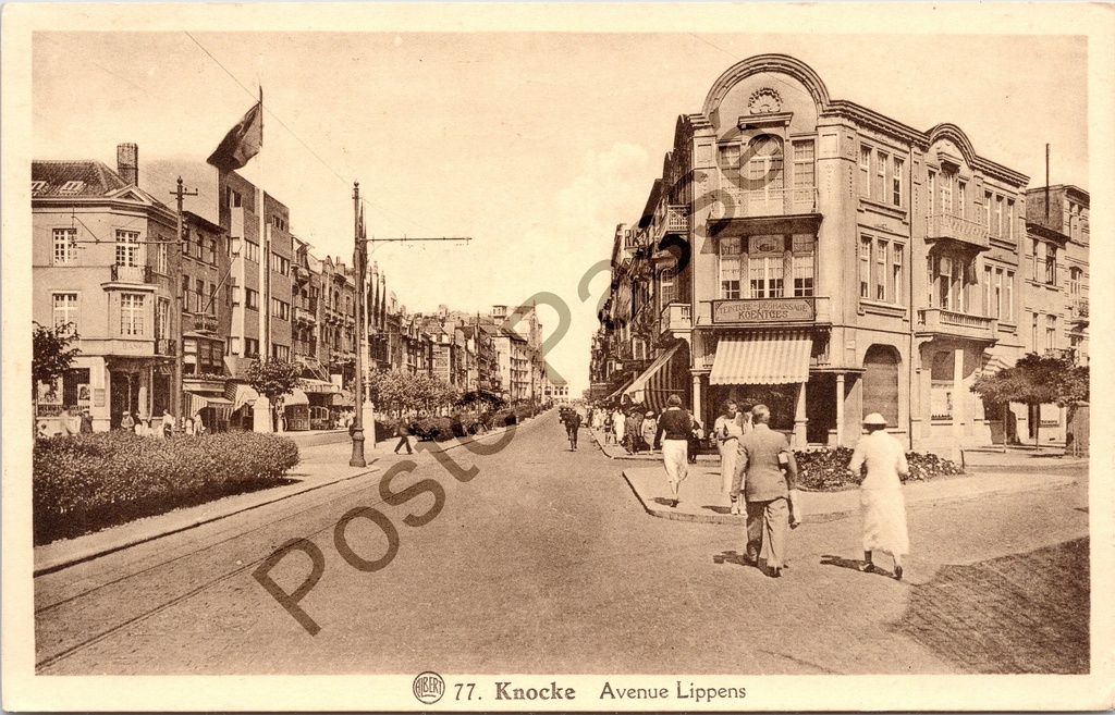 [Knokke-Heist0202.jpg] Knokke-Heist - "Avenue Lippens" - Straatzicht met tram en winkels