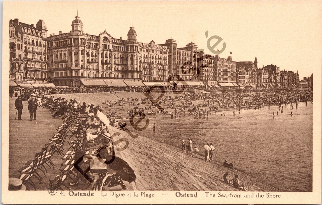 [Oostende0436.jpg] Oostende - "La Digue et la Plage" - Zeedijk en strand met Grand Hôtel-gebouwen