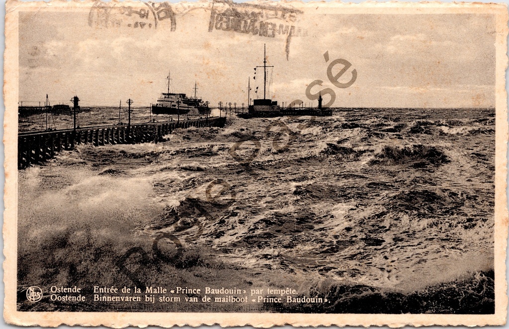 [Oostende0450.jpg] Oostende - "Entrée de la Malle «Prince Baudouin» par tempête" - Mailboot Prince Baudouin binnenvarend bij storm