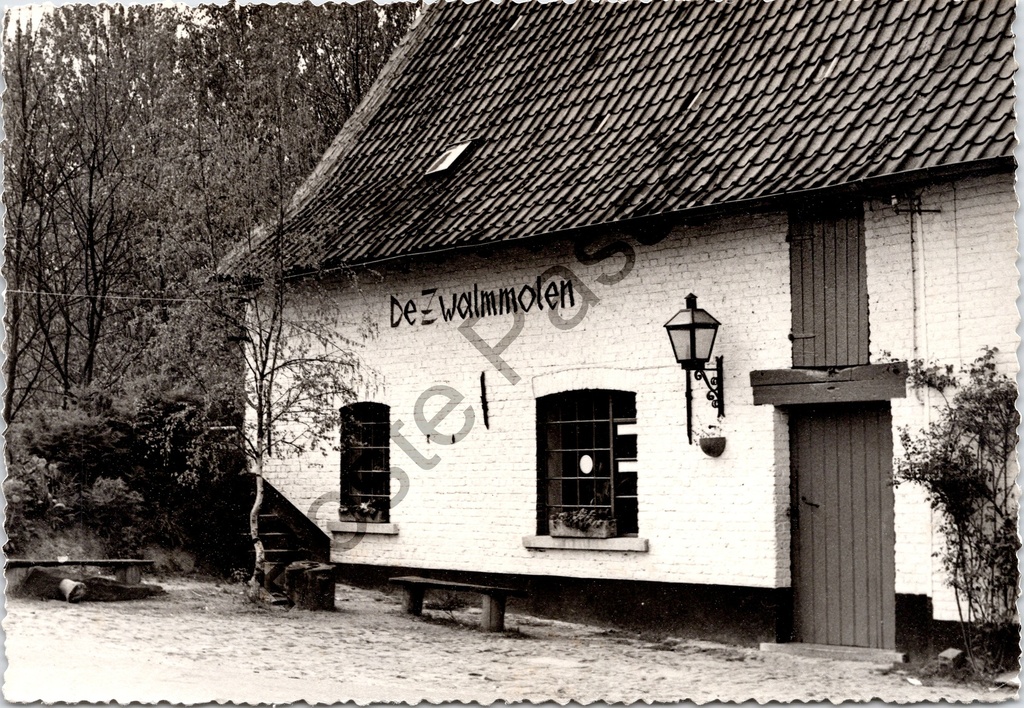 [Zwalm0380.jpg] Zwalm - "De Zwalmmolen" - Historische watermolen aan de Zwalmstreek