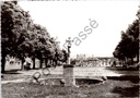 Sint-Lievens-Houtem - "Marktkruis (13e eeuw)" - Croix de marché médiévale sur la place du village