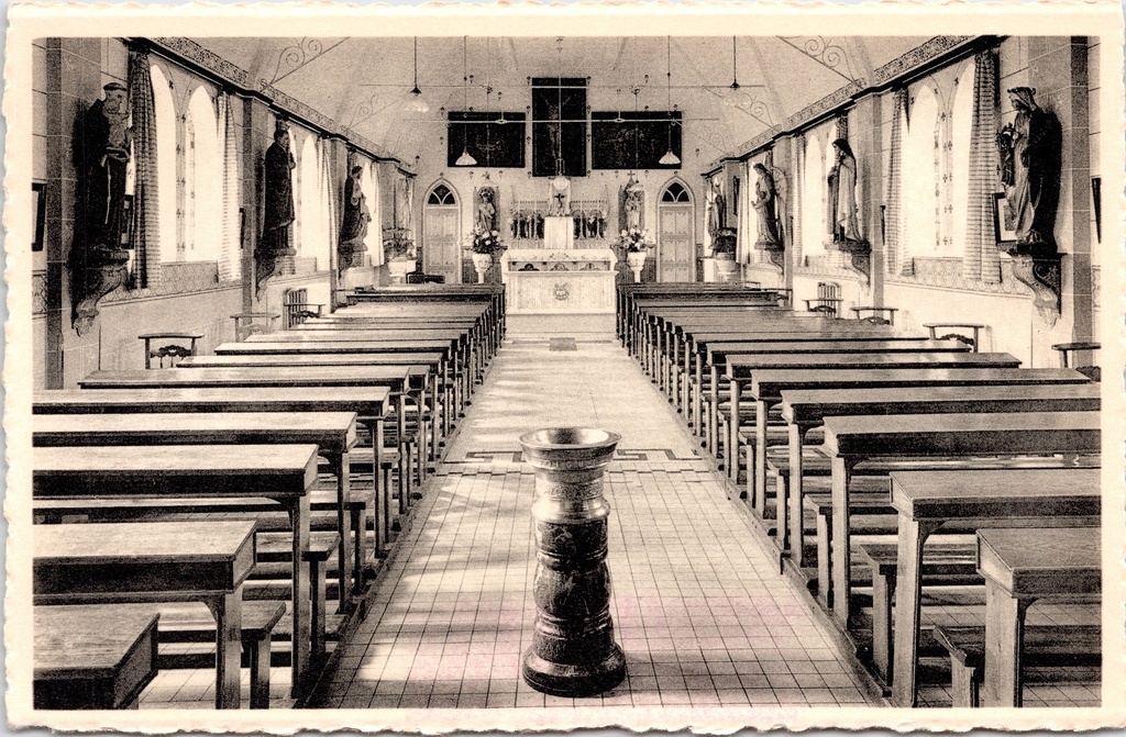 Ravels – “Our Lady of the Kempen” – Interior of the chapel at the open-air school for frail girls
