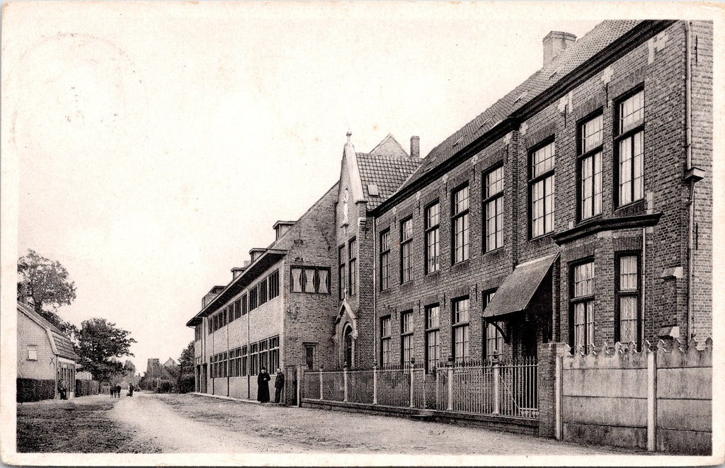 [Ravels0919] Ravels - « Notre-Dame de la Campine » - École en plein air pour filles fragiles, recto