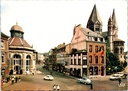 Spa - "Le Pouhon Place Pierre Le Grand" - Pouhon Pierre Le Grand met de Société Générale de Belgique en kerk op de achtergrond
