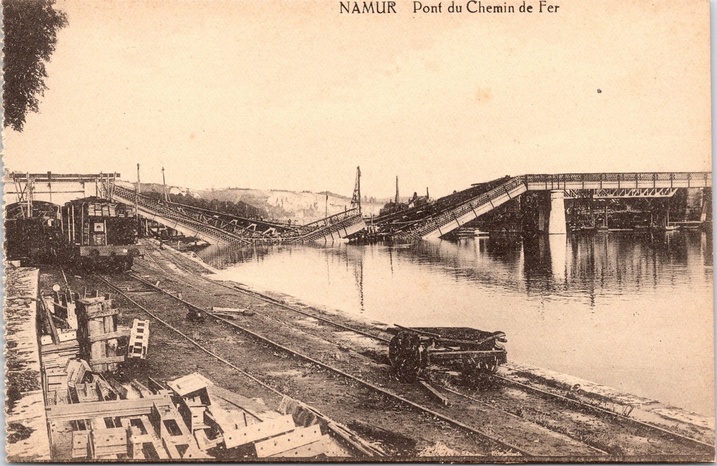 [Namen1115] Namur – “Pont du Chemin de Fer” – Ruined railway bridge over the Meuse