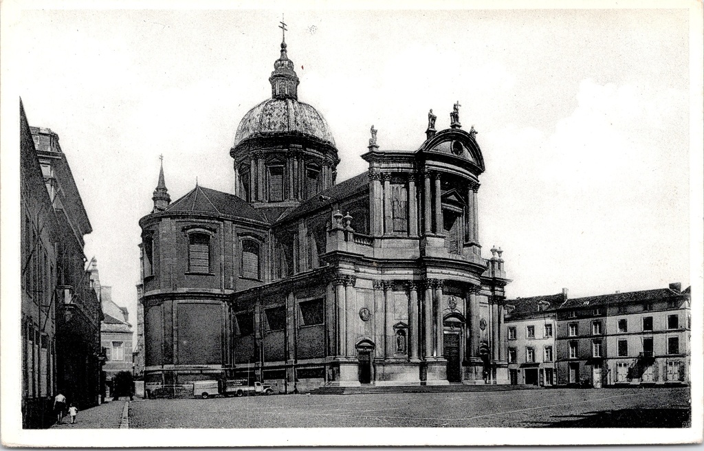 [Namen1131] Namur – “La Cathédrale” – Saint-Aubain Cathedral