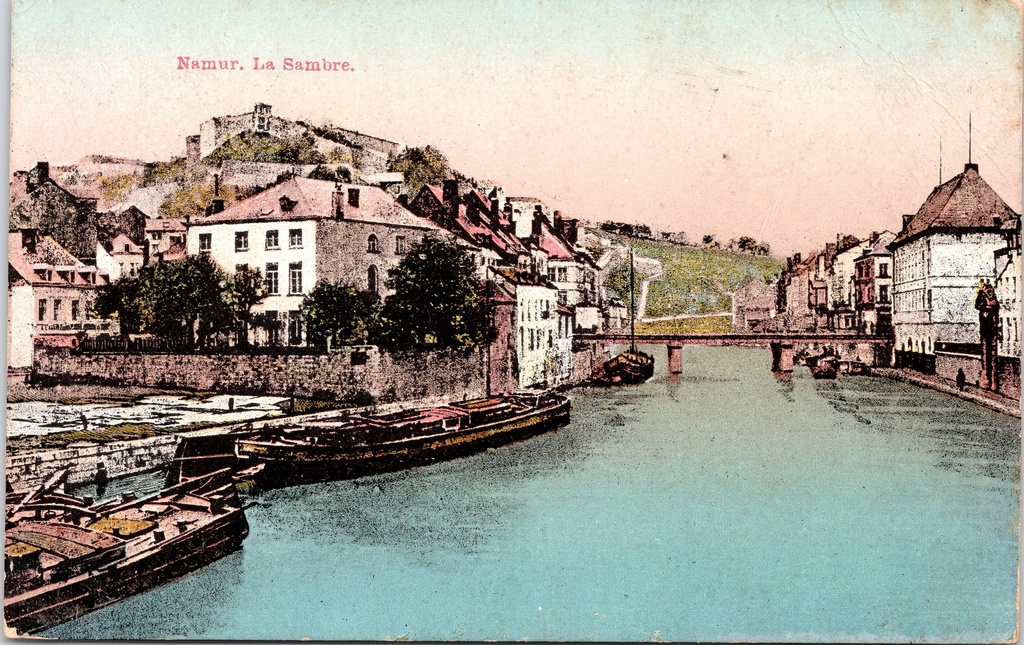 Namur - "La Sambre" - Gezicht op de Sambre met de citadel op de achtergrond