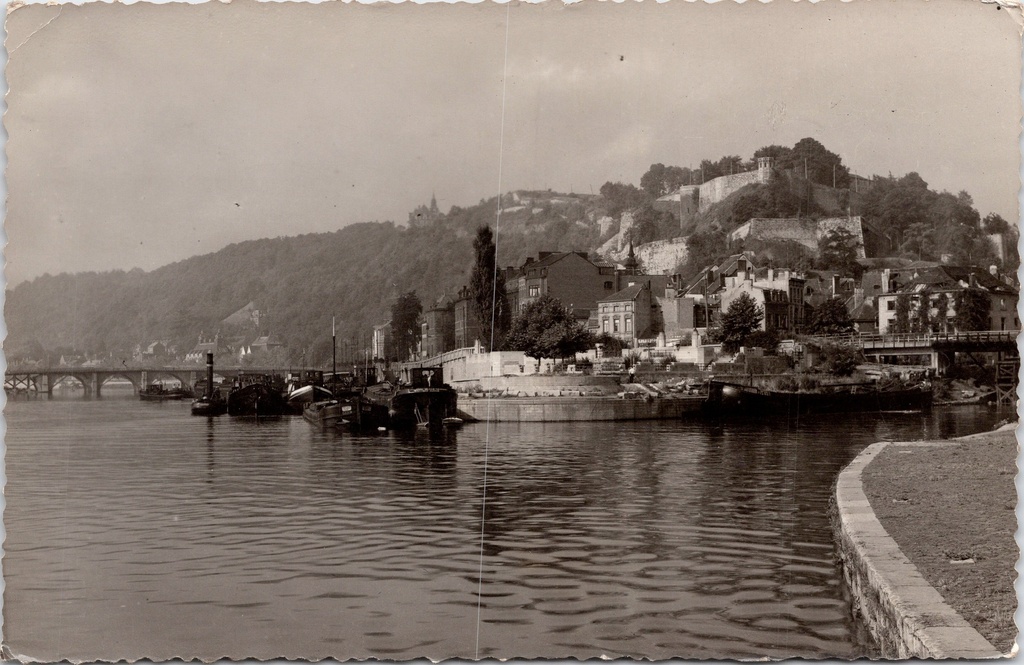 [Namen1149] Namur – “Confluence of the Meuse and Sambre” – Confluence of the Meuse and Sambre with the Citadel