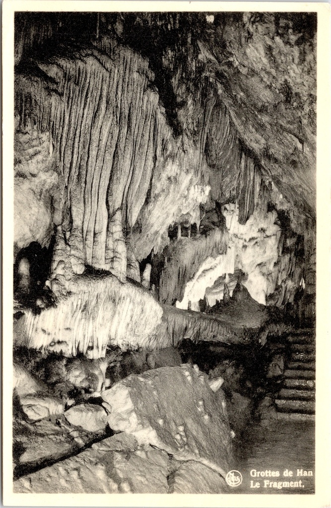 [Han-sur-lesse1297] Rochefort – ‘Grottes de Han – Le Fragment’ – Stalactites of the Grottes de Han
