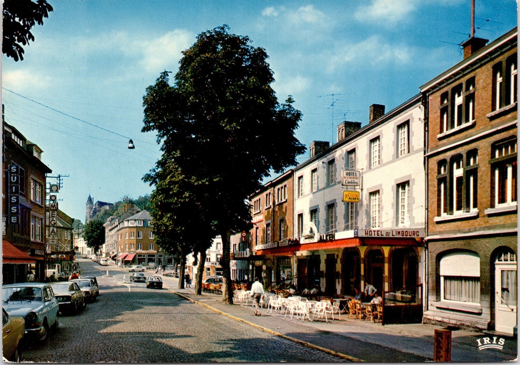 [Rochefort1325] Rochefort - « Le centre » - Centre-ville avec l'Hôtel du Limbourg