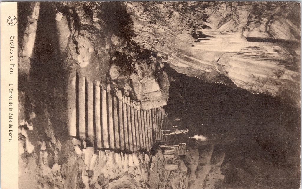[Rochefort1335] Rochefort – ‘Grottes de Han — L’Entrée de la Salle du Dôme’ – Entrance to the Salle du Dôme in the Han Caves