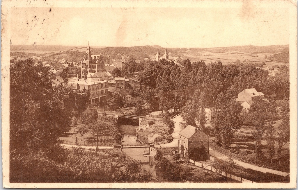 Rochefort - « Panorama » - Vue de la ville avec les clochers et la vallée
