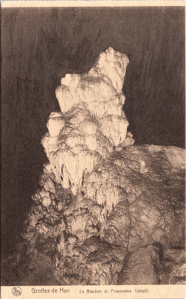 [Rochefort1455] Rochefort – “Le Boudoir de Proserpine” – Proserpina’s Boudoir Cave Hall in the Caves of Han