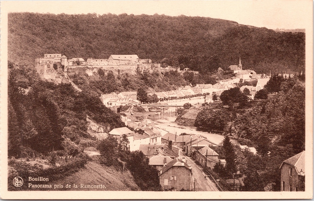[Bouillon1493] Bouillon - « Panorama pris de la Ramonette » - Vue panoramique de la ville et de son château depuis la Ramonette