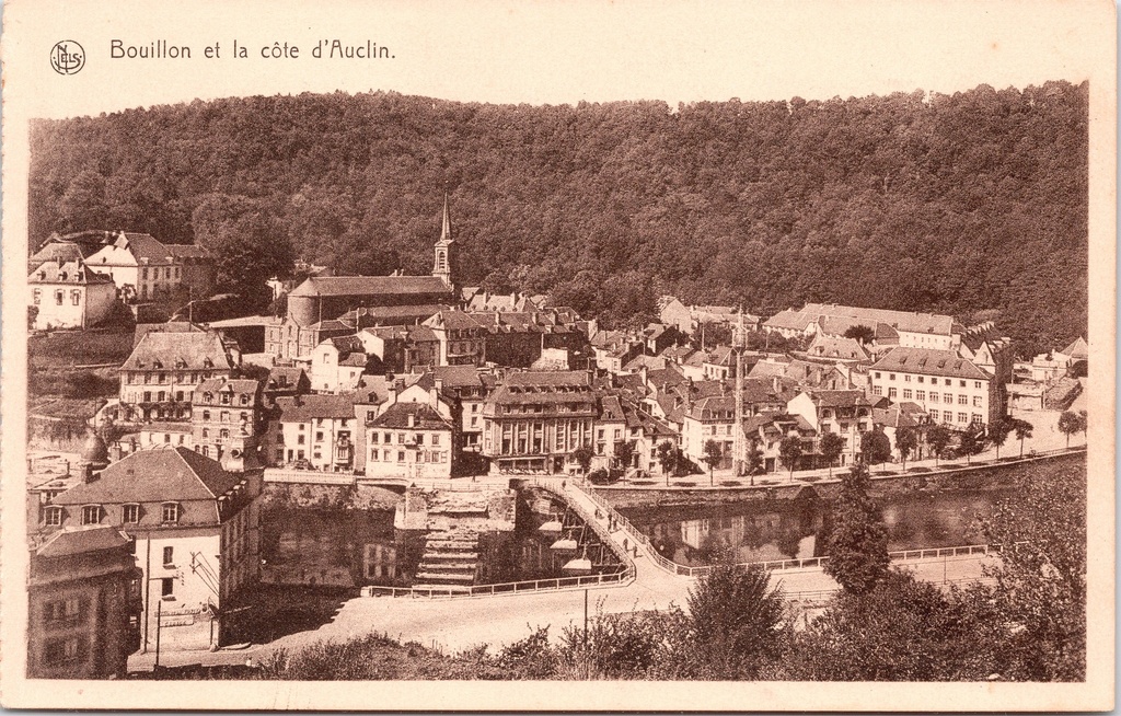 [Bouillon1515] Bouillon - "Bouillon et la côte d'Auclin" - Panoramisch stadsgezicht met de Semois en de heuvel d'Auclin