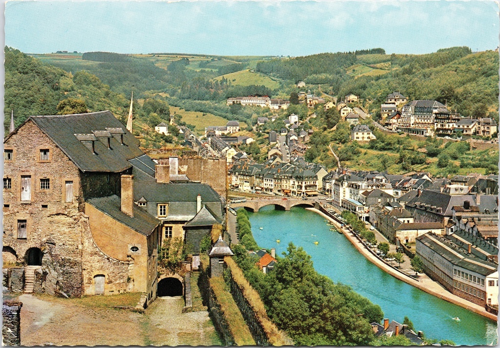 [Bouillon1603] Bouillon - « Le château et la ville » - Le château et la ville vus d'en haut, avec la Semois