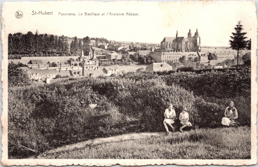 [saint-hubert1675] Saint-Hubert – “Panorama. La Basilique et l’Ancienne Abbaye” – Panorama showing the Basilica and the Old Abbey